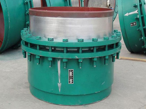 套筒補償器伸縮管一般采用不鏽鋼材質